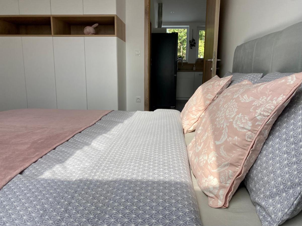 Apartamento Sunny Oak Estate Mengeš Exterior foto