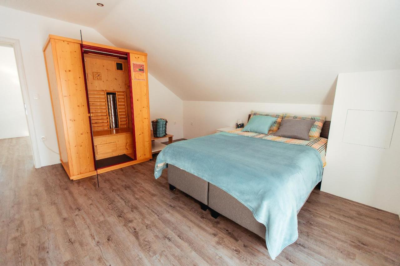 Apartamento Sunny Oak Estate Mengeš Exterior foto